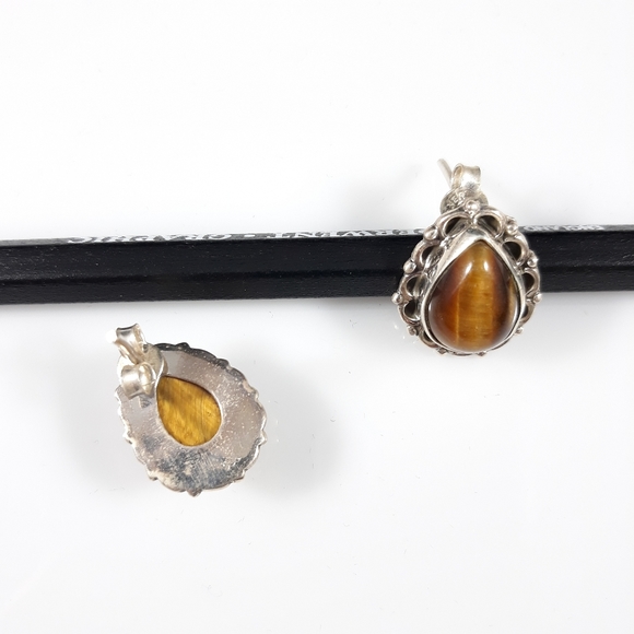 NEW! Handcrafted Tiger Eye Silver Earrings - Picture 3 of 5
